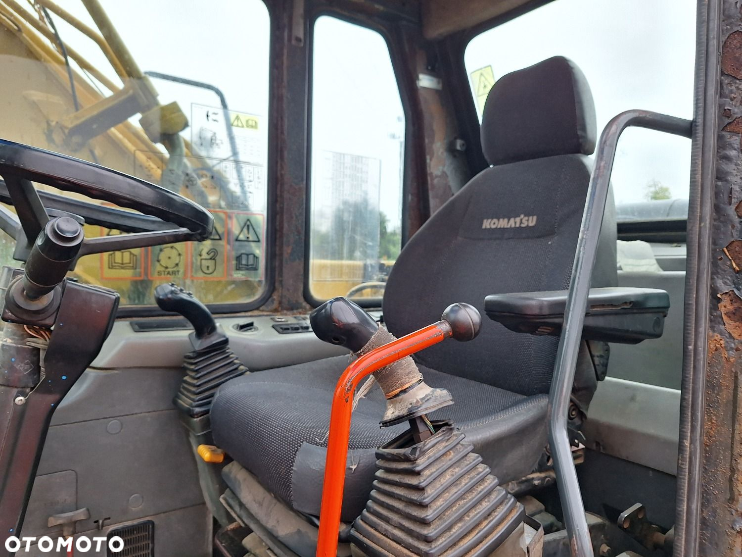 Komatsu Pw170Es-6K 4X4 - 9