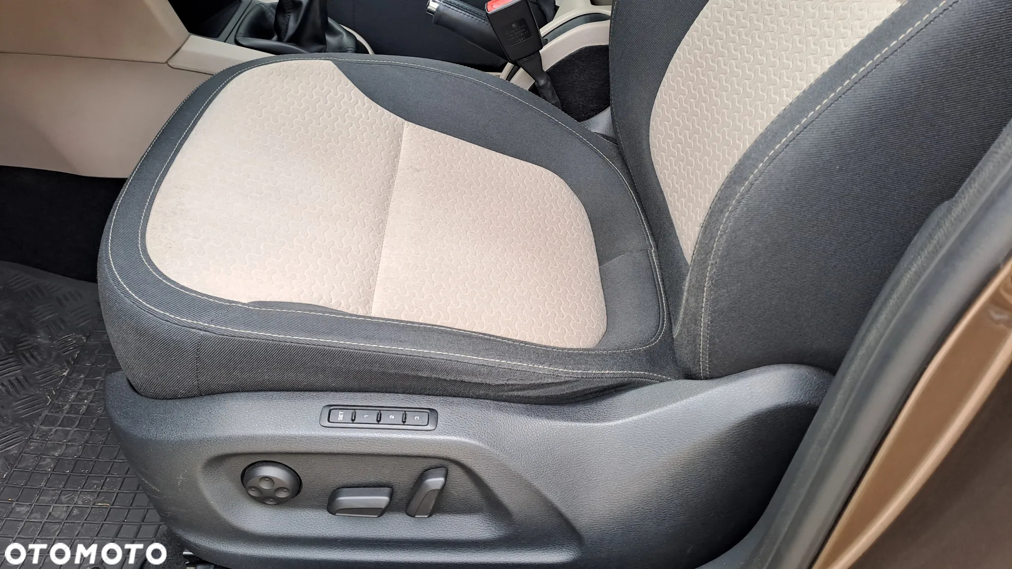 Skoda Yeti 1.8 TSI 4x4 Elegance - 11