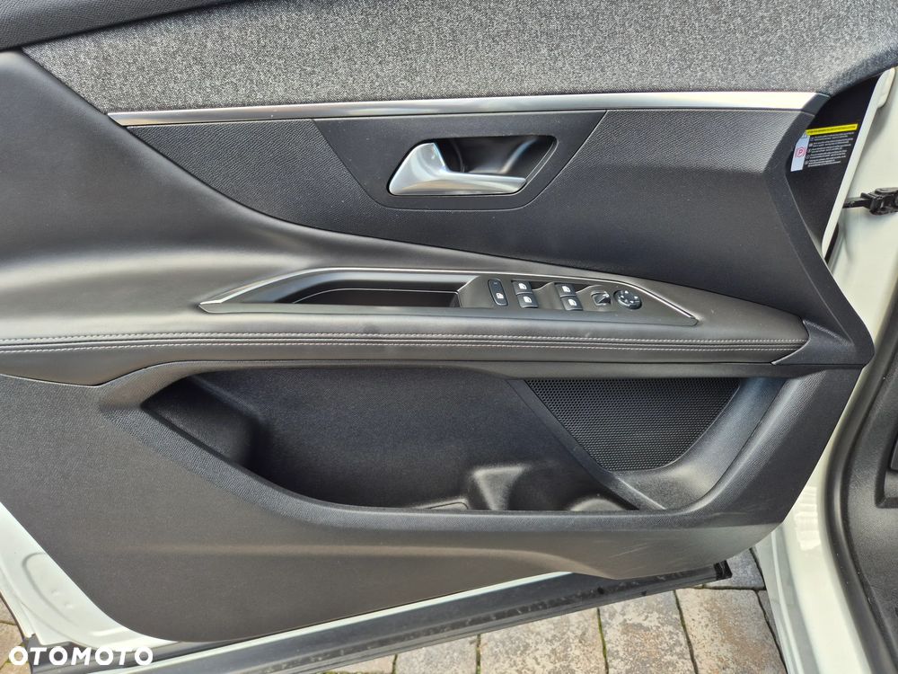 Peugeot 3008 BlueHDi 180 Stop & Start EAT8 GT - 30