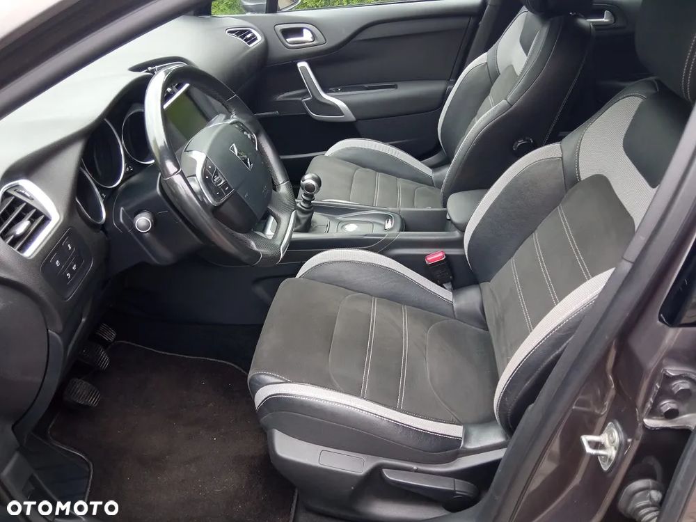 DS Automobiles DS 4 - 13