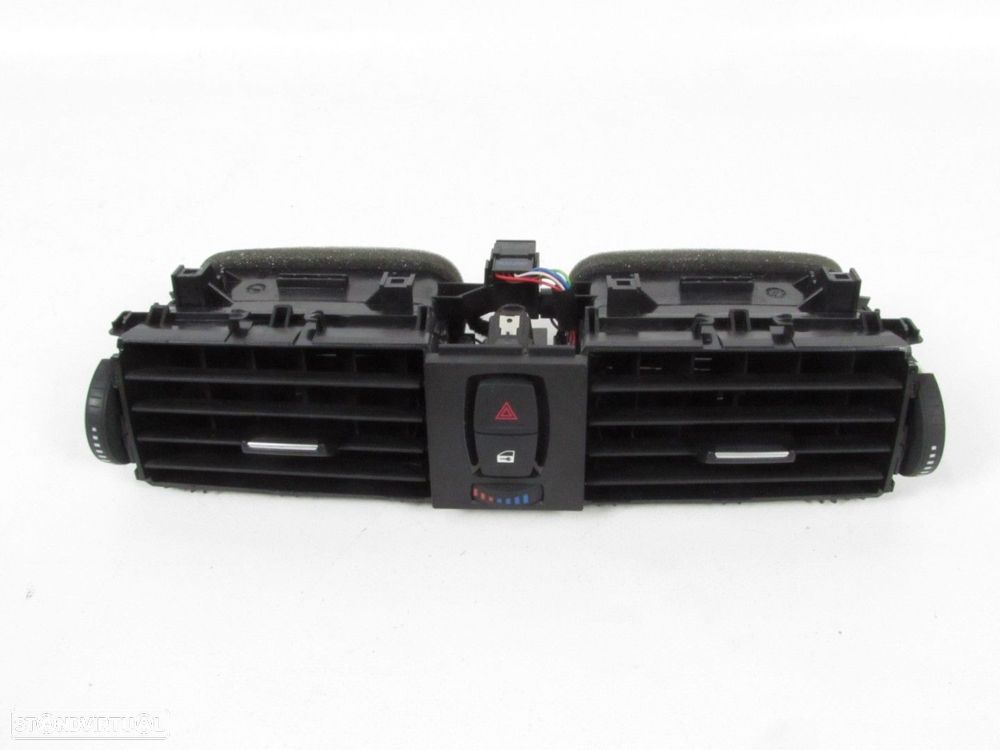 Grelha Central da Sofagem Seminovo/ Original BMW 3 (F30, F80)/BMW 3 Touring (F31...