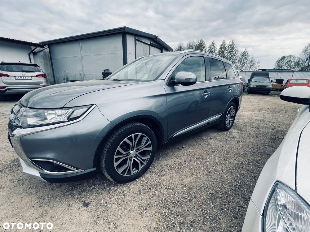 Mitsubishi Outlander 2.2 DID Intense + 4WD - 5