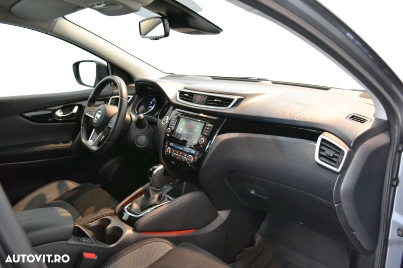 Nissan Qashqai - 12