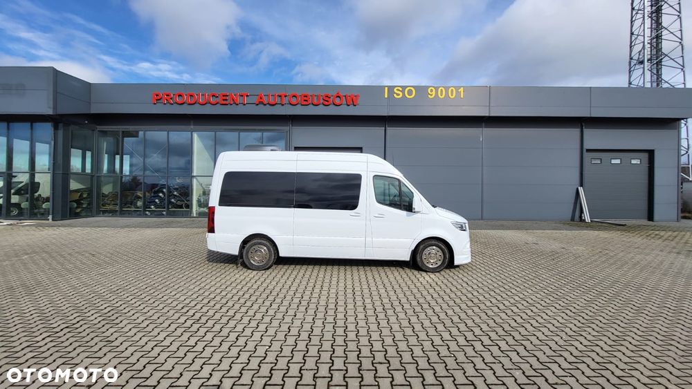 Mercedes-Benz Sprinter 907.221 - 2