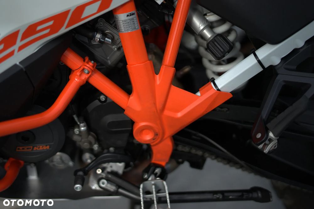 KTM Super Adventure - 19