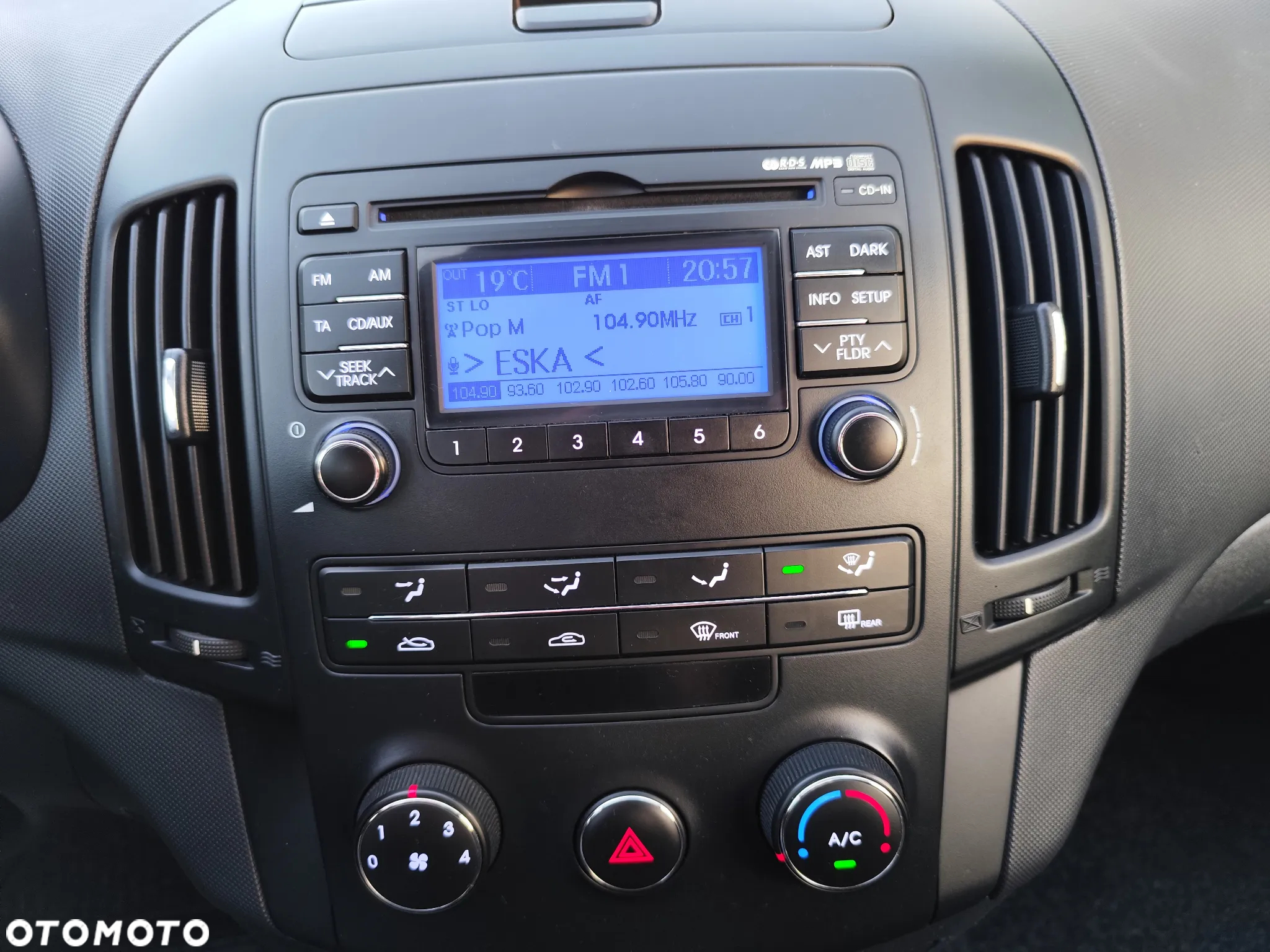 Hyundai i30 1.4 Comfort - 16