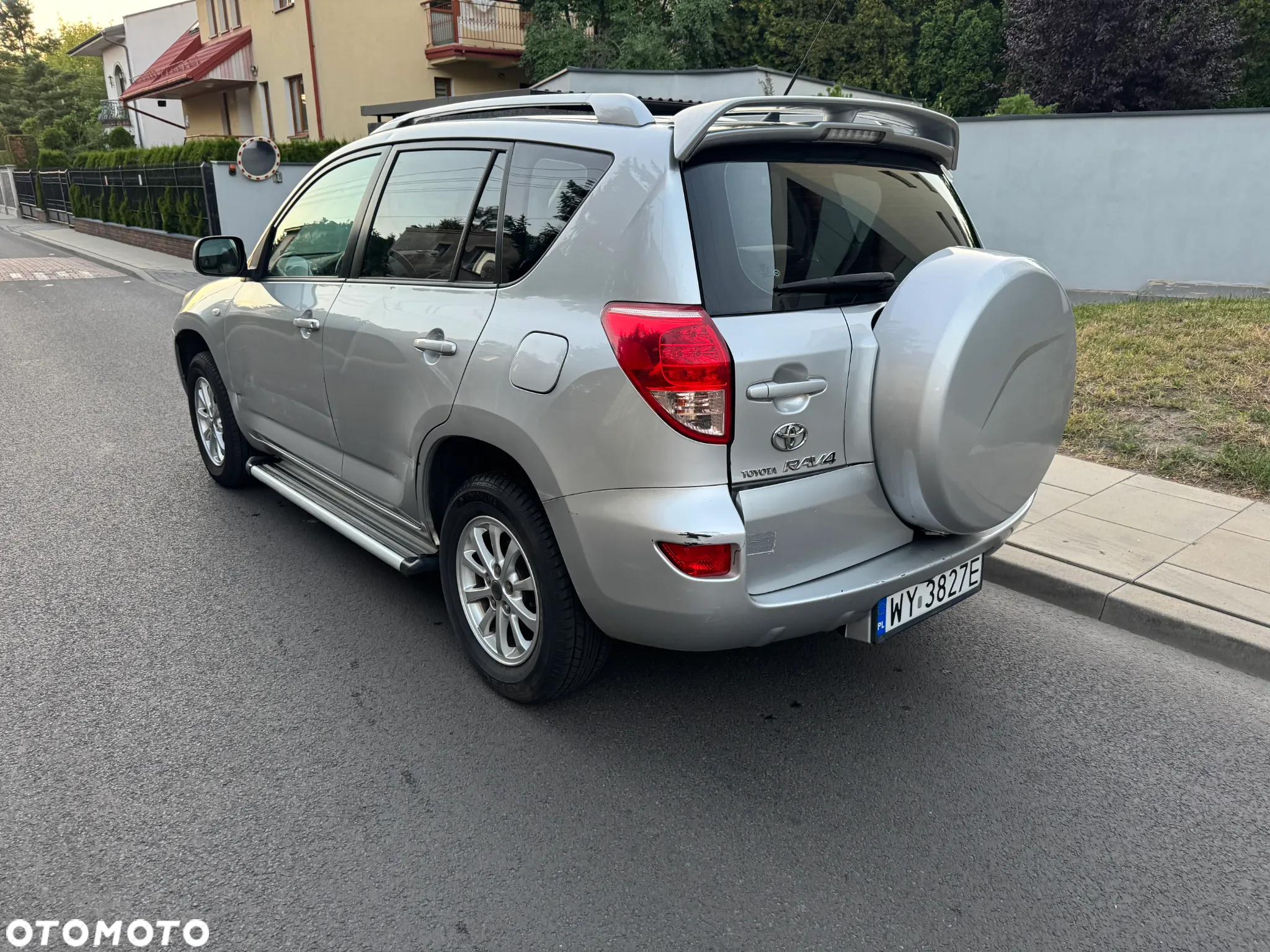 Toyota RAV4 2.0 VVT-i Sol - 10