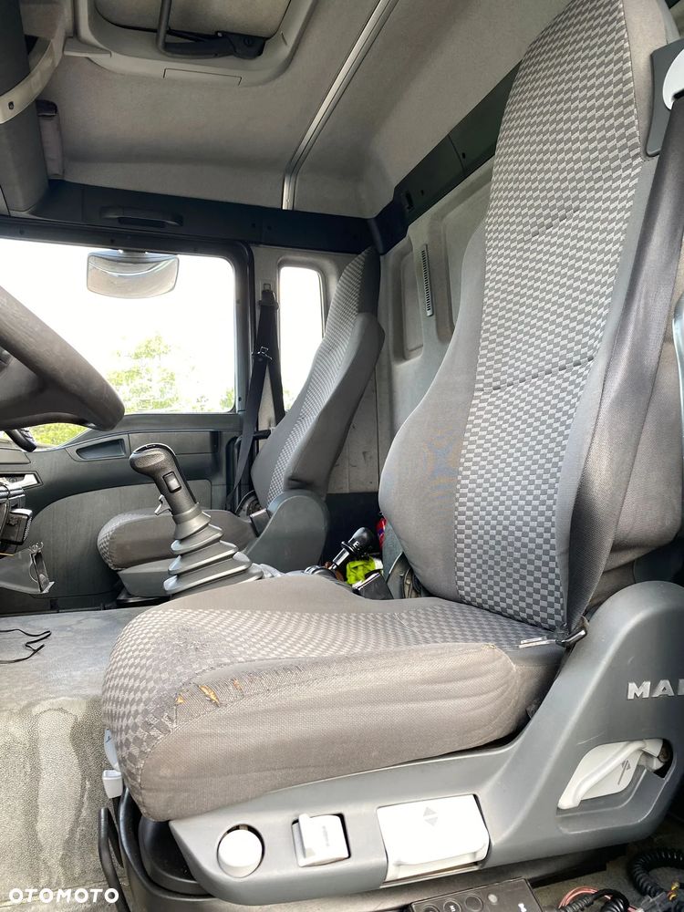 MAN TGA 26.390 / HDS TEREX ATLAS 165.2E / WYSIĘG 123m / PILOT / ROTATOR / BLOKADA MOSTU / SKRĘTNA I PODNOSZONA OŚ / IMPORT FRANCJA - 21