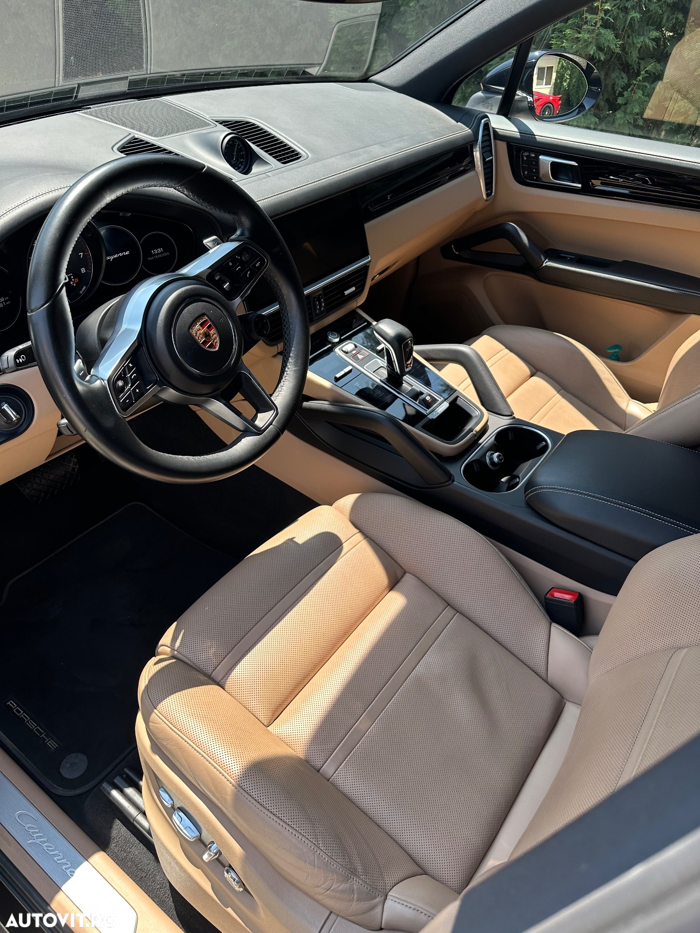 Porsche Cayenne - 17