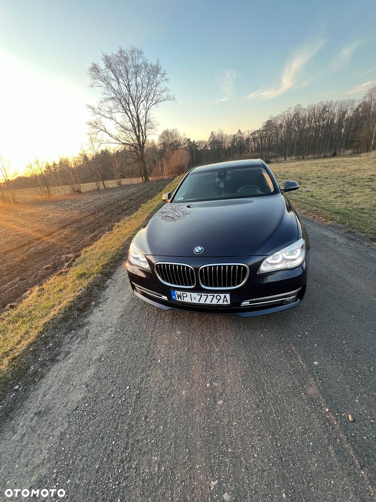 BMW Seria 7 730d - 4