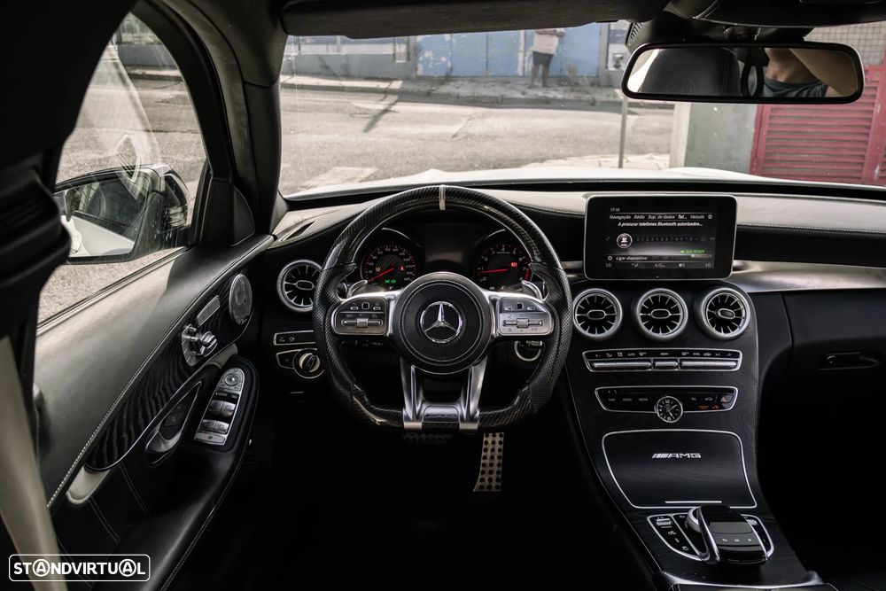 Mercedes-Benz C 63 AMG - 28