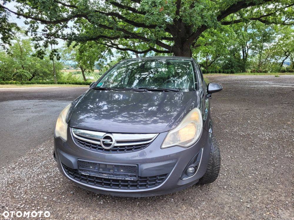 Opel Corsa 1.4 16V Satellite - 10