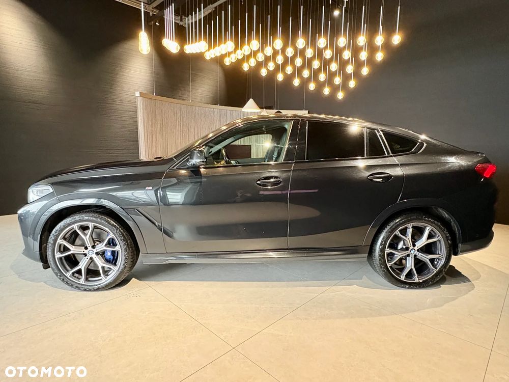 BMW X6 - 11