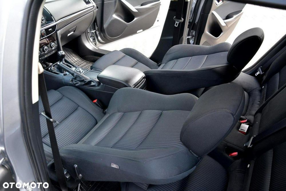 Mazda 6 2.0 Kombi SKYACTIV-G Business-Line - 22