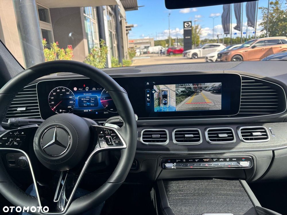 Mercedes-Benz GLE - 25