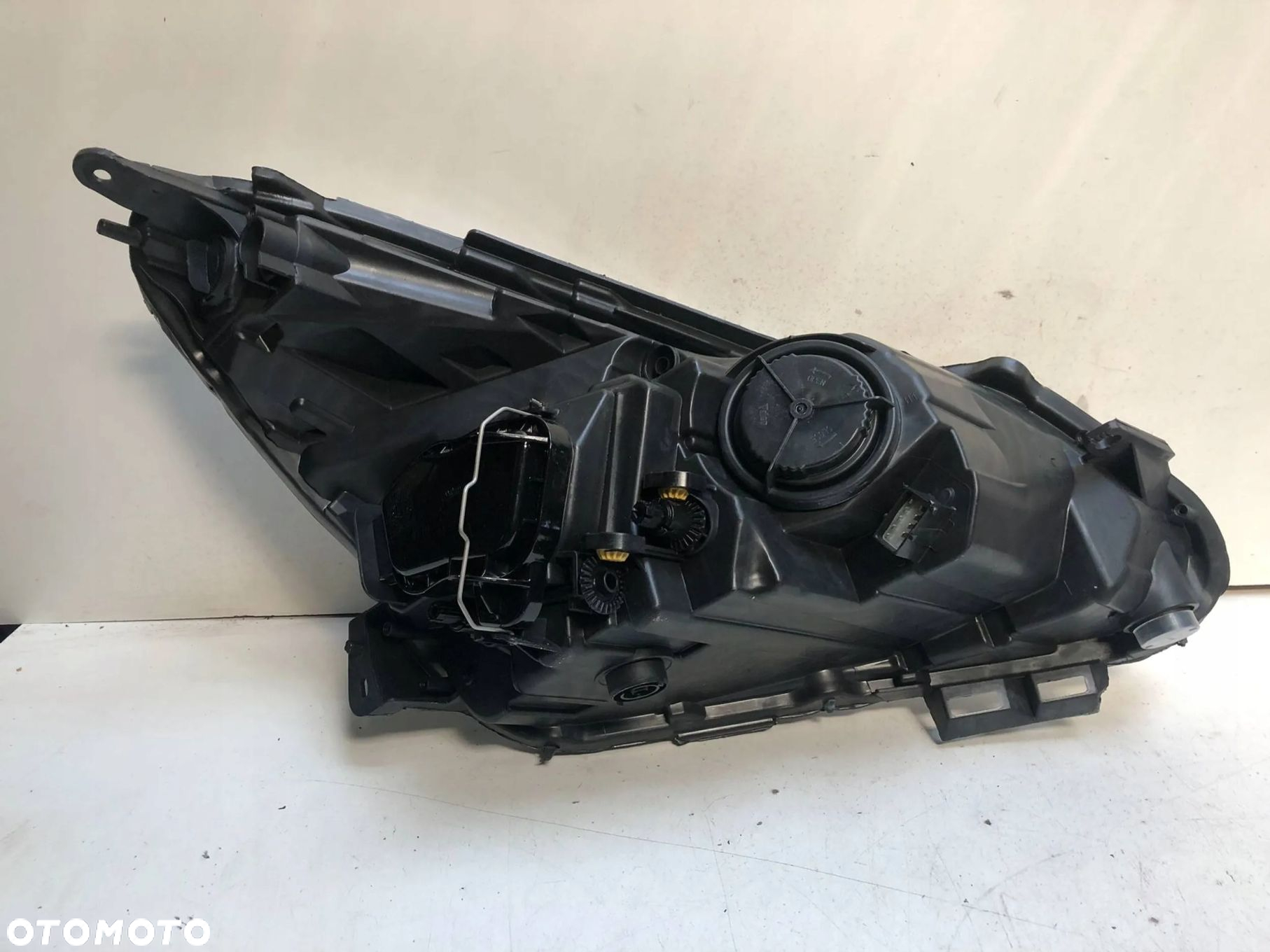 Reflektor, lampa przód lewy Opel Corsa D Lift. - 3