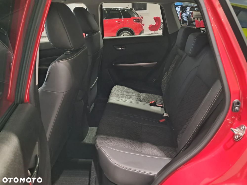 Suzuki Vitara 1.4 Boosterjet mHEV Elegance 2WD - 11