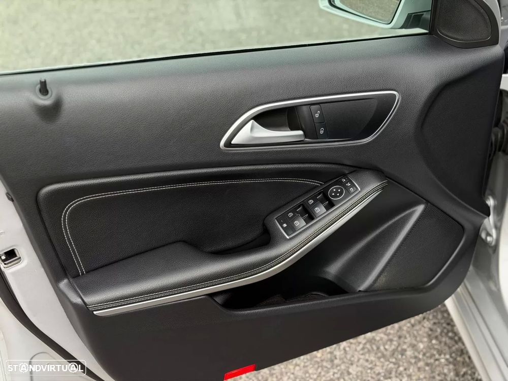 Mercedes-Benz A 180 d 7G-DCT Urban - 26