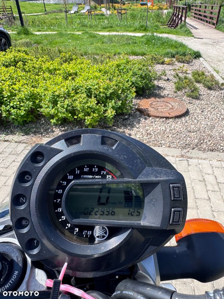 Yamaha FZ6 - 7
