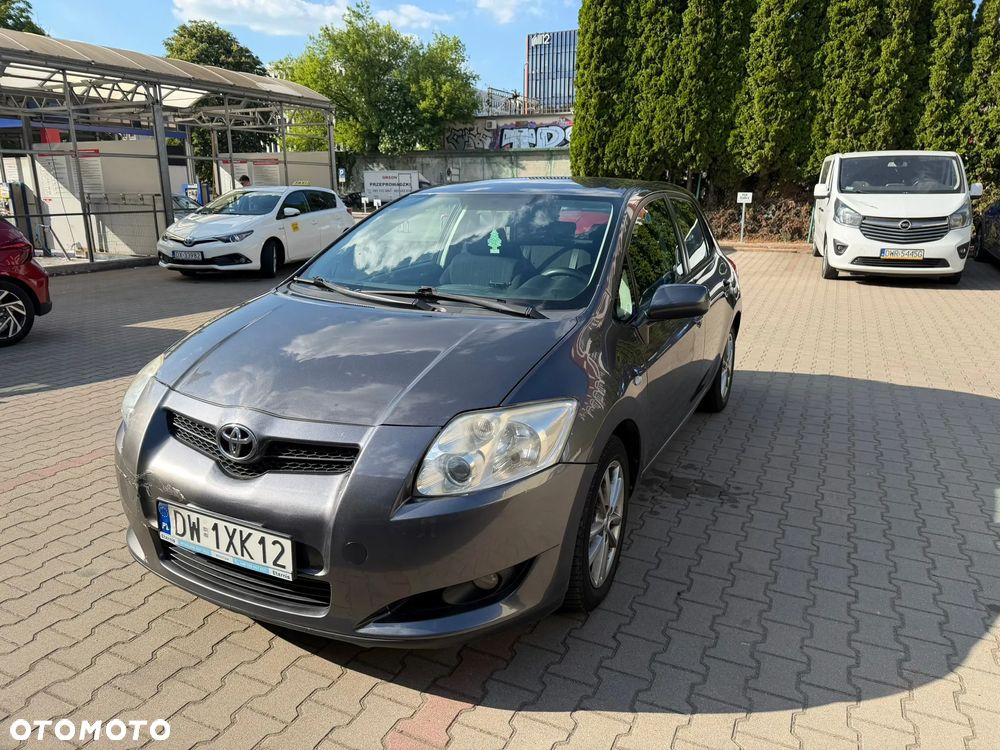 Toyota Auris 1.4 D-4D 2010 - 2