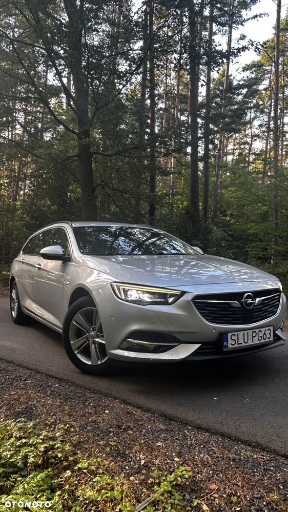 Opel Insignia - 1