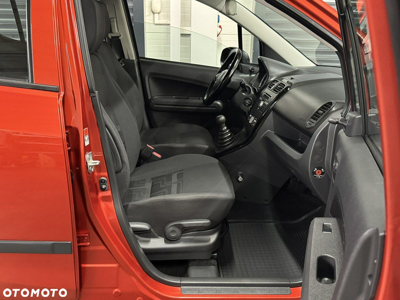 Suzuki Splash 1.0 Club - 14