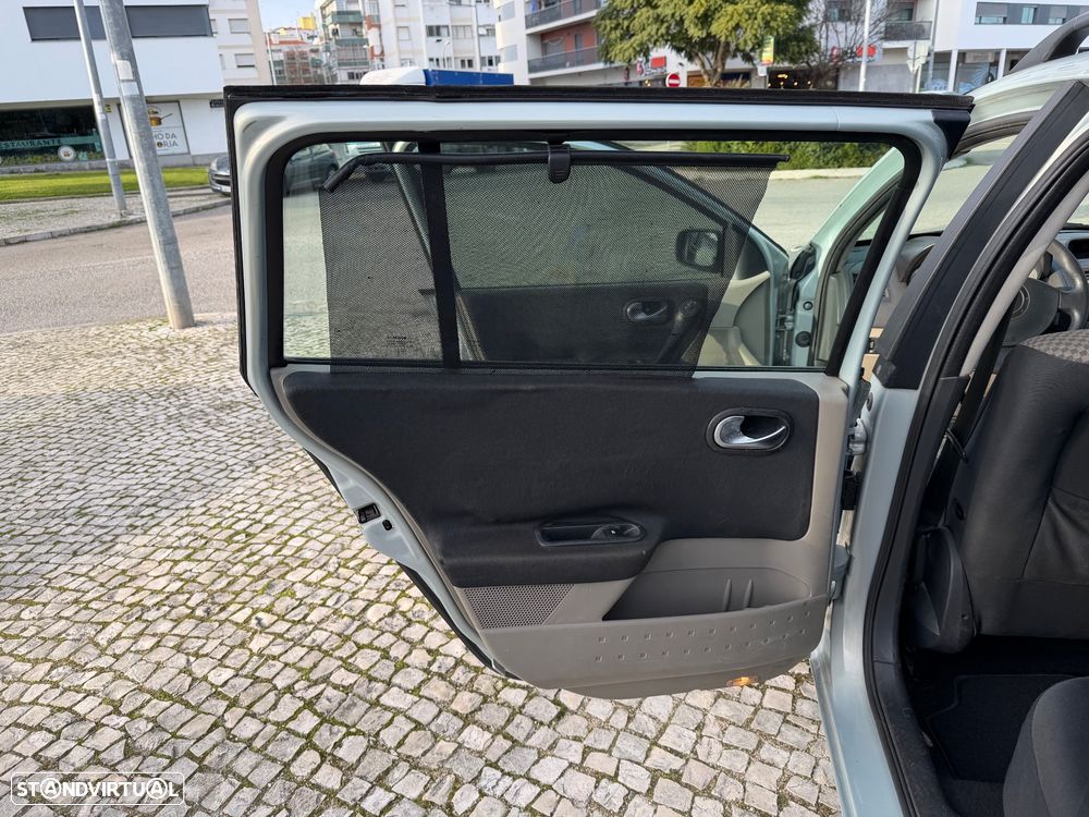 Renault Mégane Break 1.5 dCi Dynamique - 14