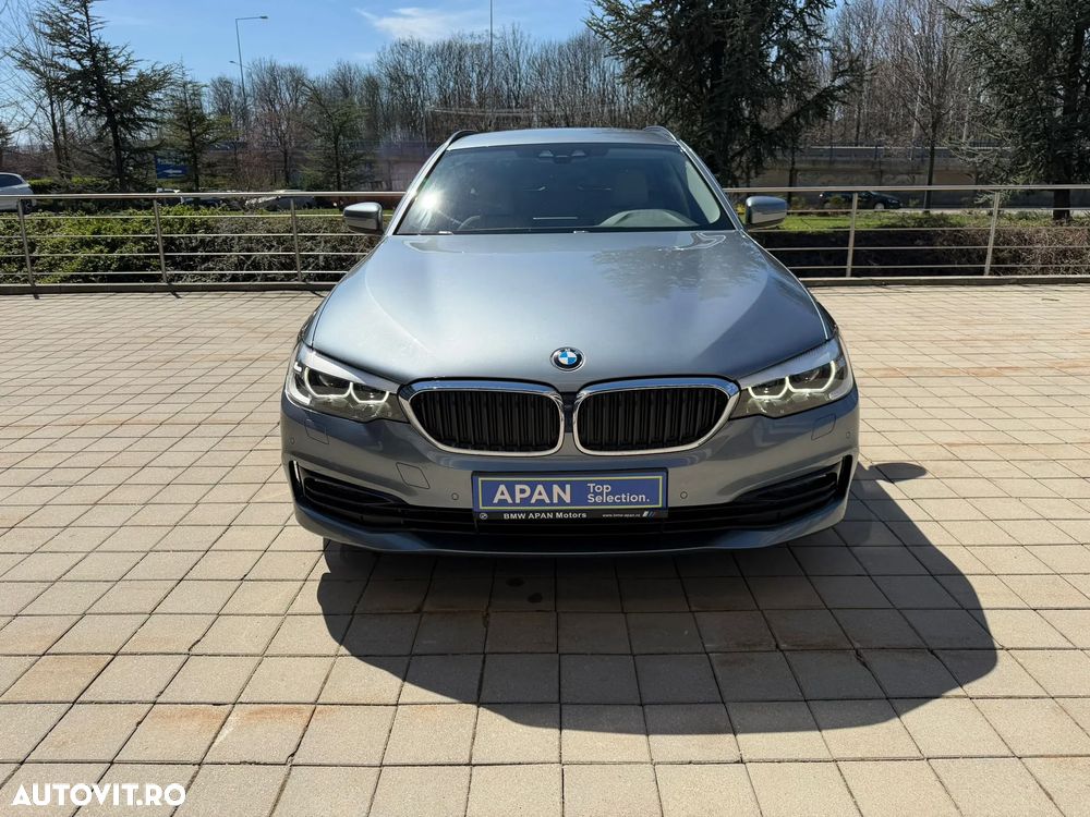 BMW Seria 5 530d xDrive AT - 27