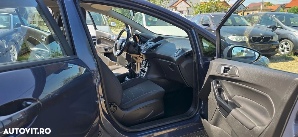 Ford Fiesta 1.25 Champions Edition - 15