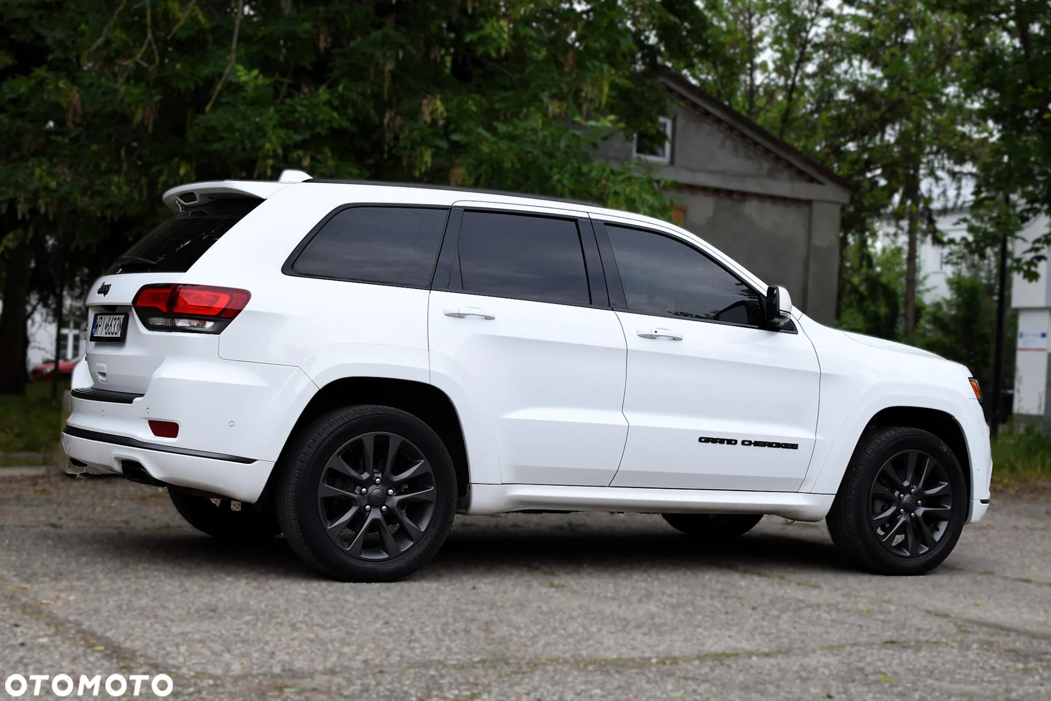 Jeep Grand Cherokee - 10