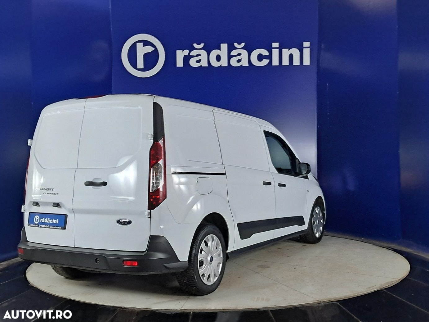 Ford Transit Connect - 7