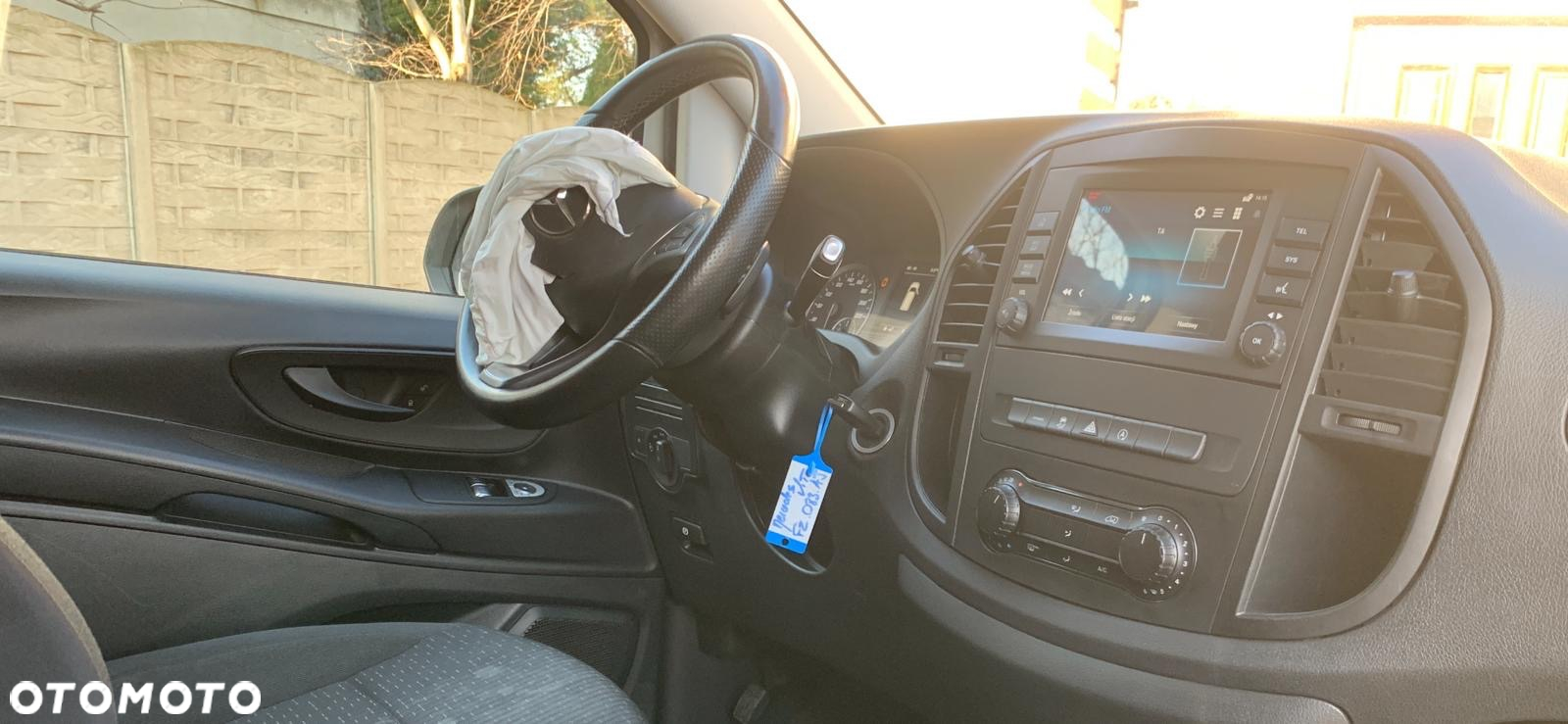 Mercedes-Benz Vito - 15