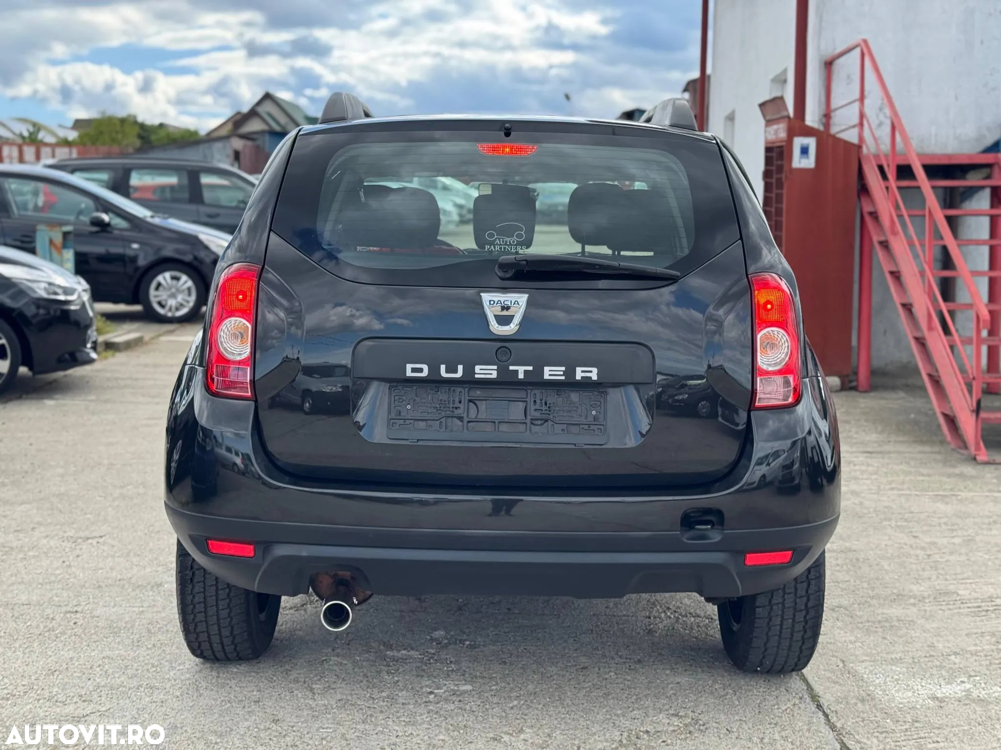 Dacia Duster 1.6 16V 4x2 Destination - 9
