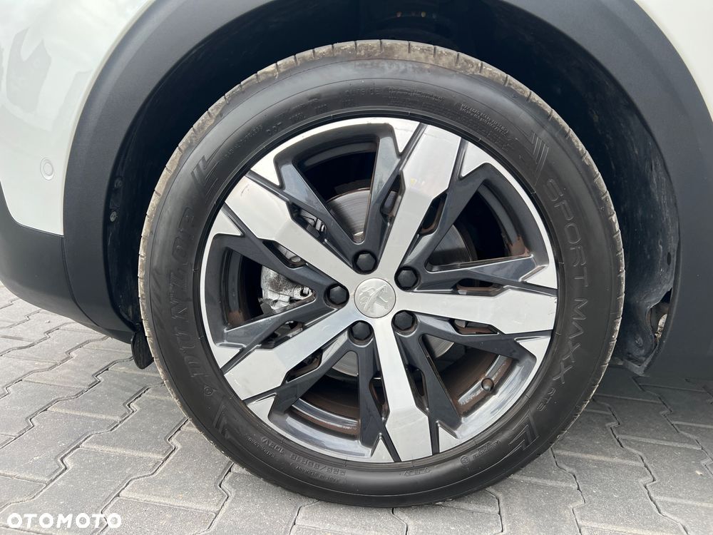Peugeot 3008 - 16