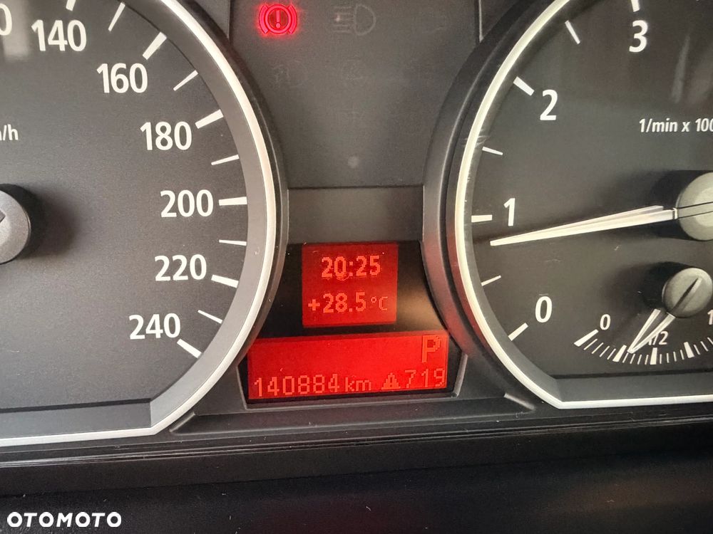 BMW Seria 1 - 19
