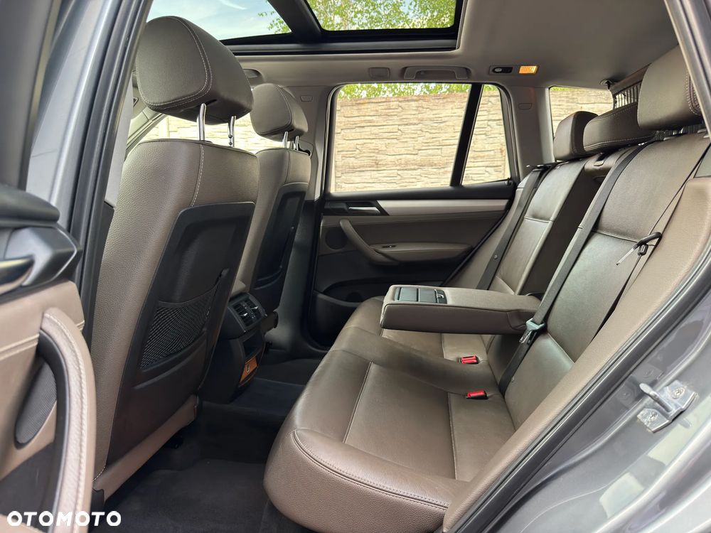 BMW X3 xDrive20i - 19