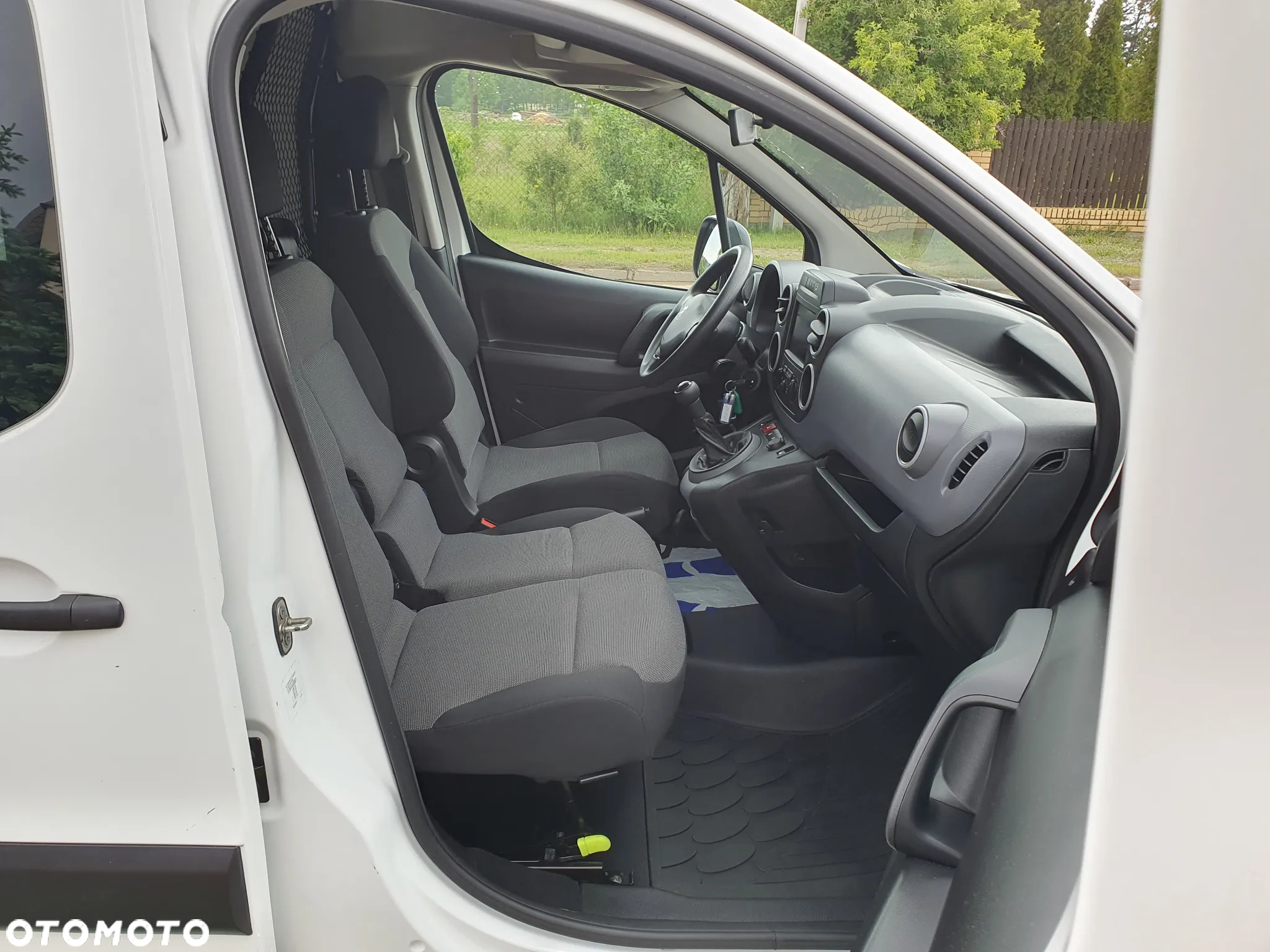 Peugeot PARTNER - 15