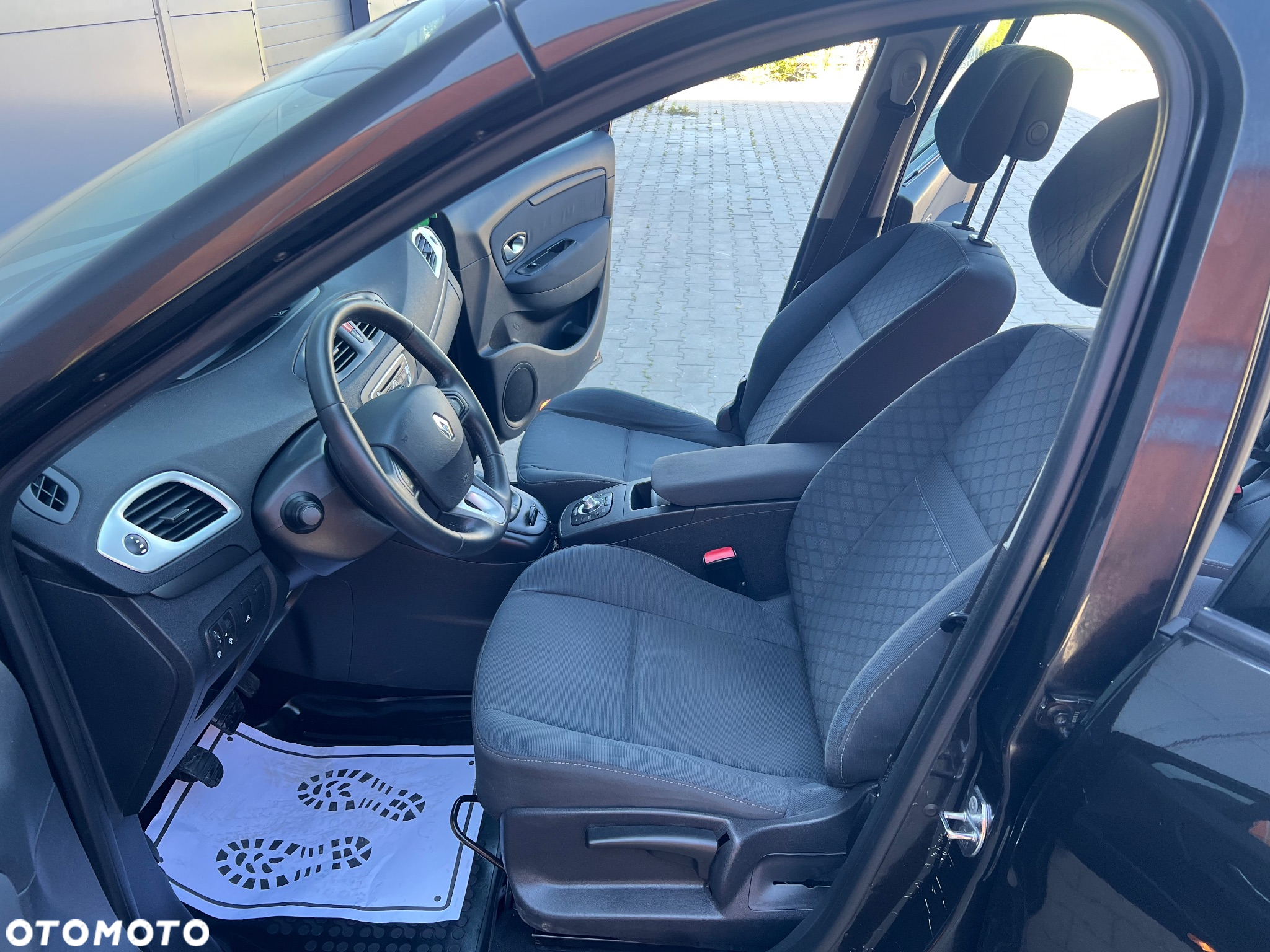 Renault Scenic 1.5 dCi Dynamique - 5