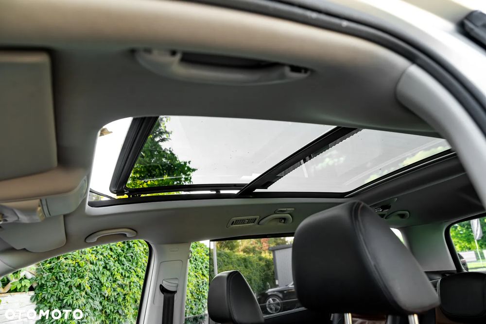 Volkswagen Sharan 2.0 TSI DSG Comfortline - 39