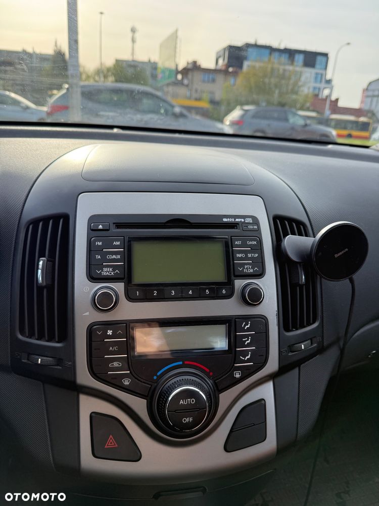 Hyundai i30 1.4 Comfort - 13