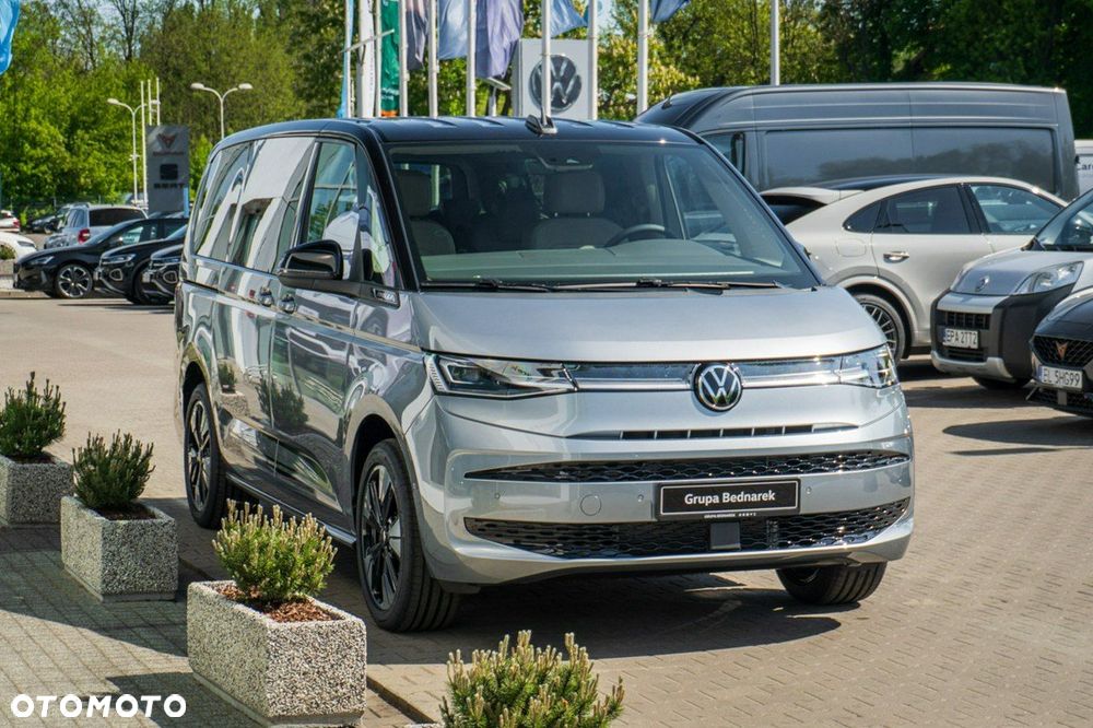 Volkswagen Multivan - 5
