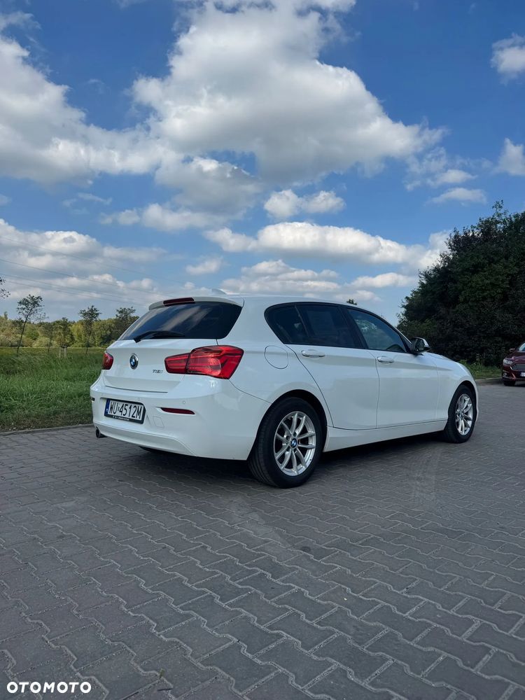 BMW Seria 1 118i - 5