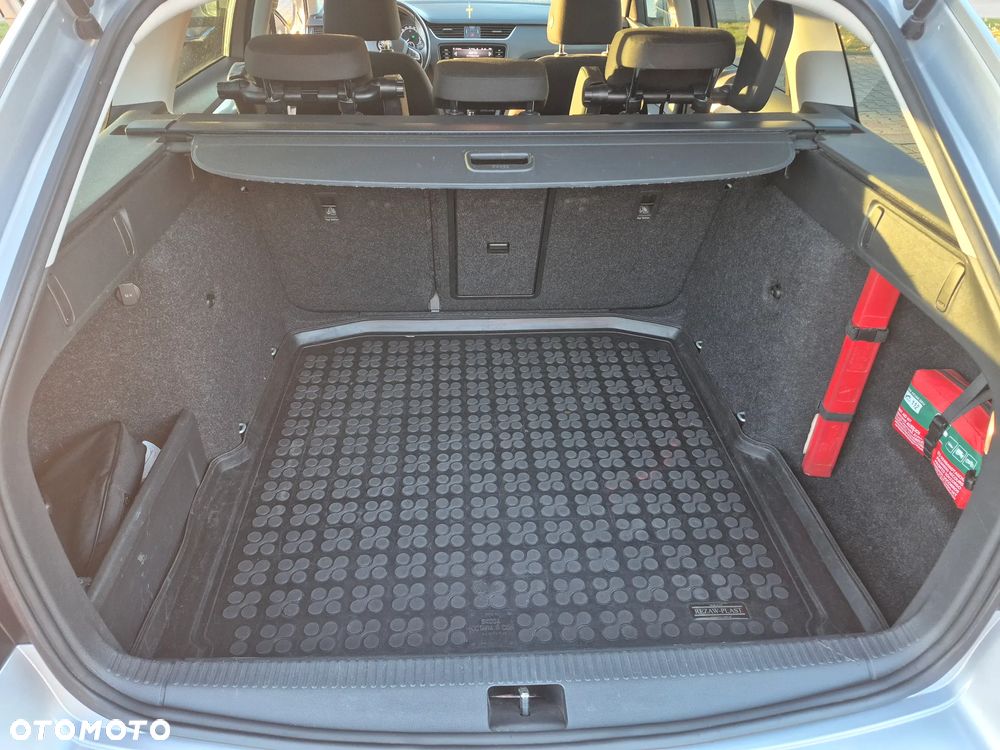 Skoda Octavia 1.6 TDI Ambition DSG - 7