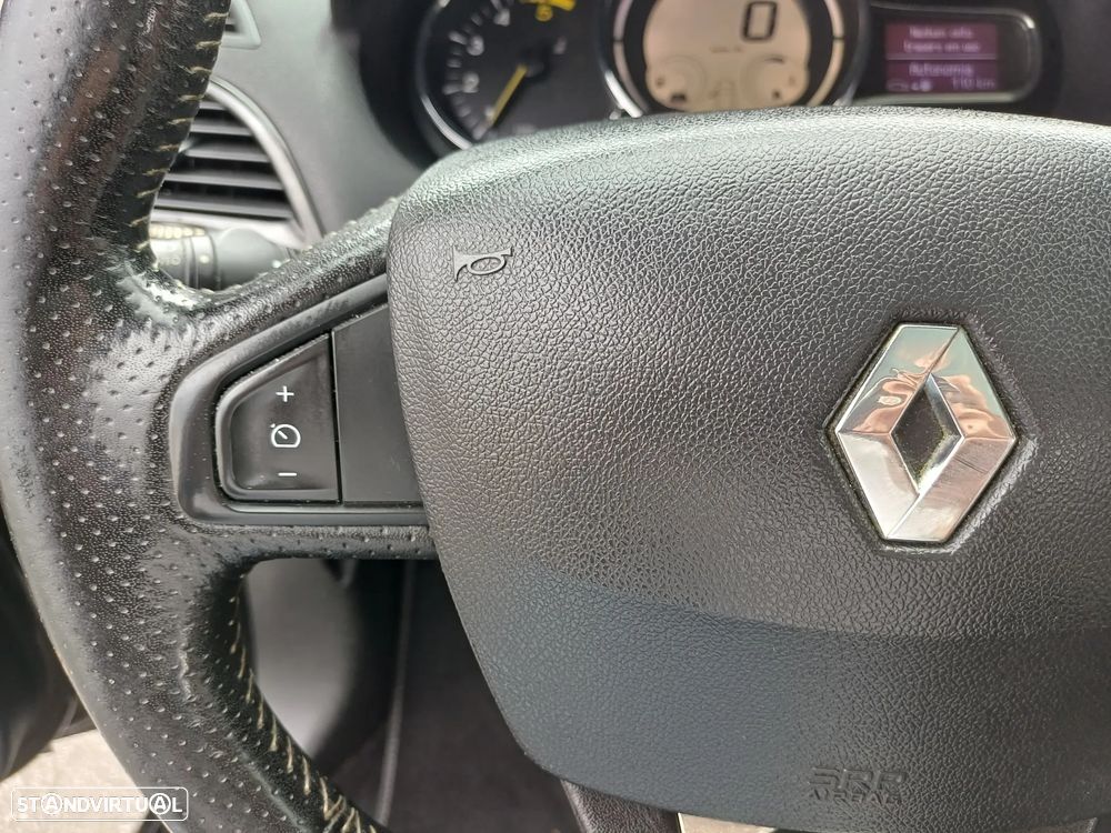 Renault Mégane Sport Tourer ENERGY dCi 130 Start & Stopp Bose Edition - 25