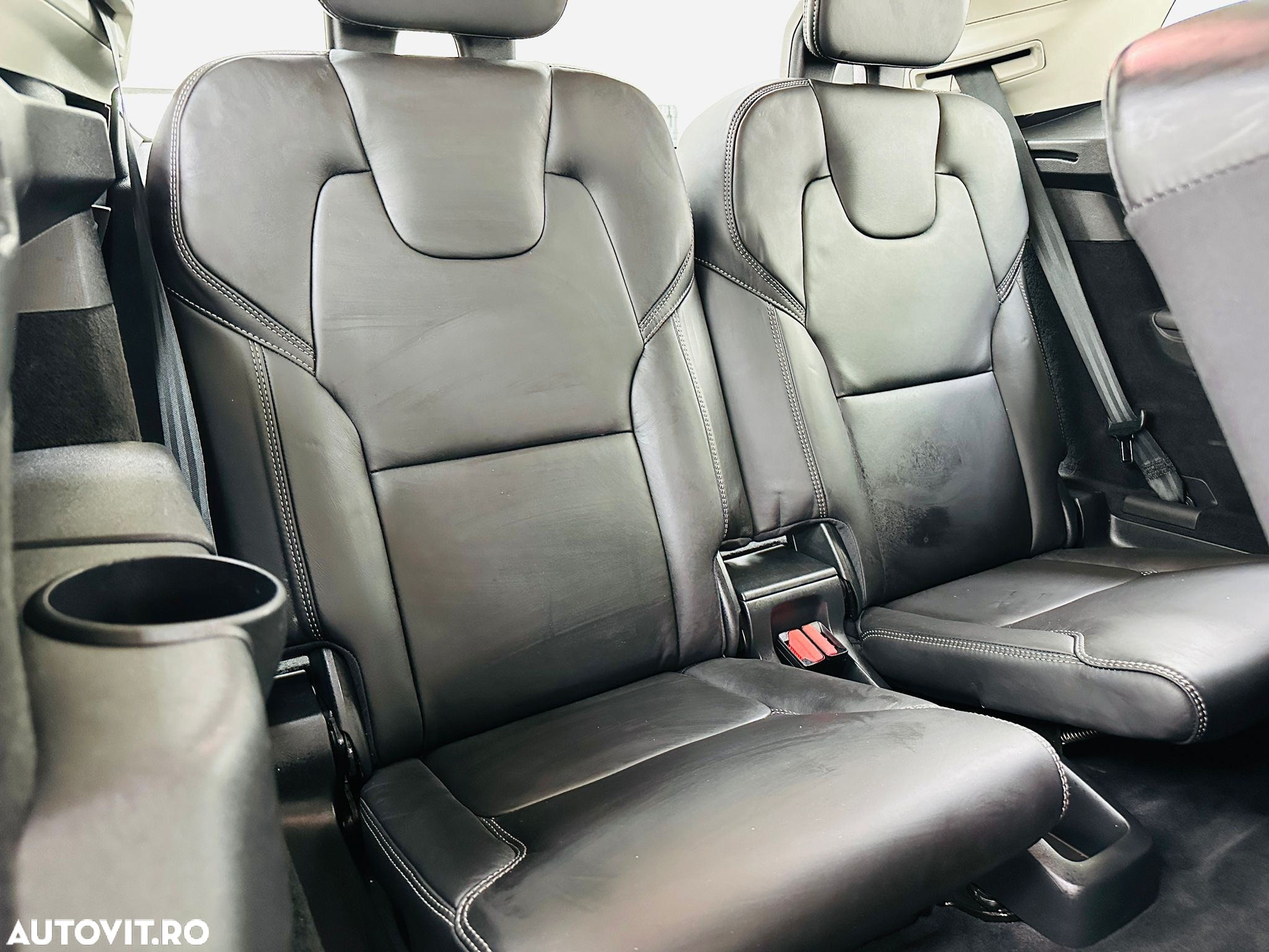 Volvo XC 90 - 24