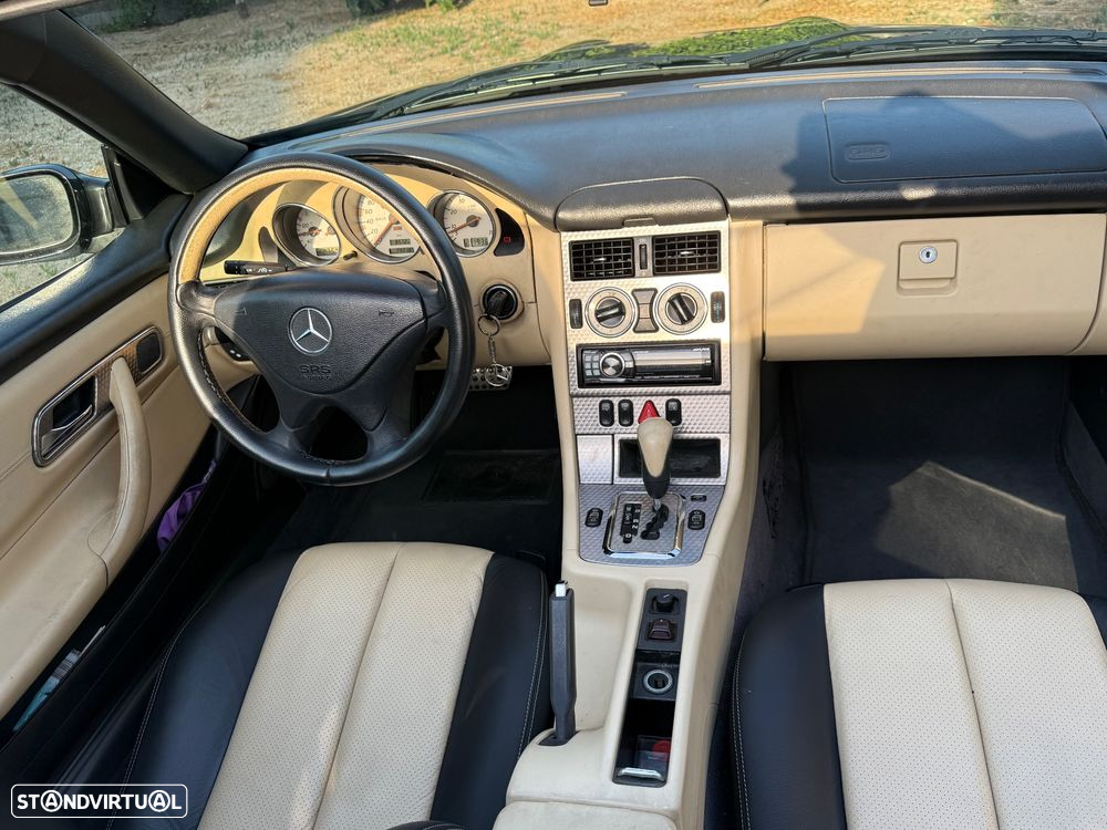 Mercedes-Benz SLK 230 - 13