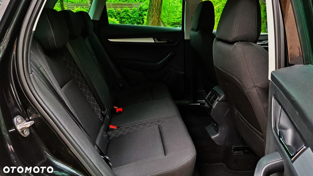 Skoda Karoq 1.6 TDI SCR Active - 12
