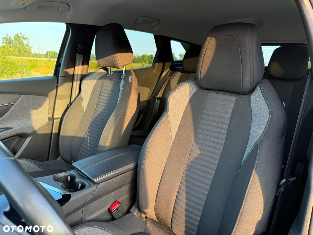 Peugeot 3008 - 12