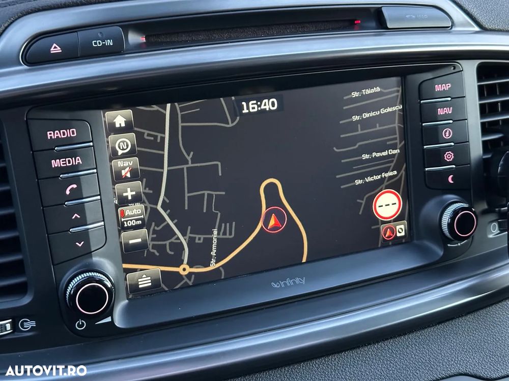 Kia Sorento 2.2 CRDi AWD Aut. Platinum Edition - 9