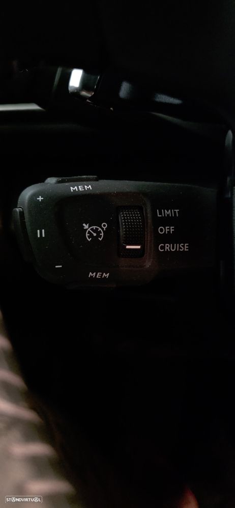 Peugeot 5008 1.2 PureTech GT EAT8 - 16